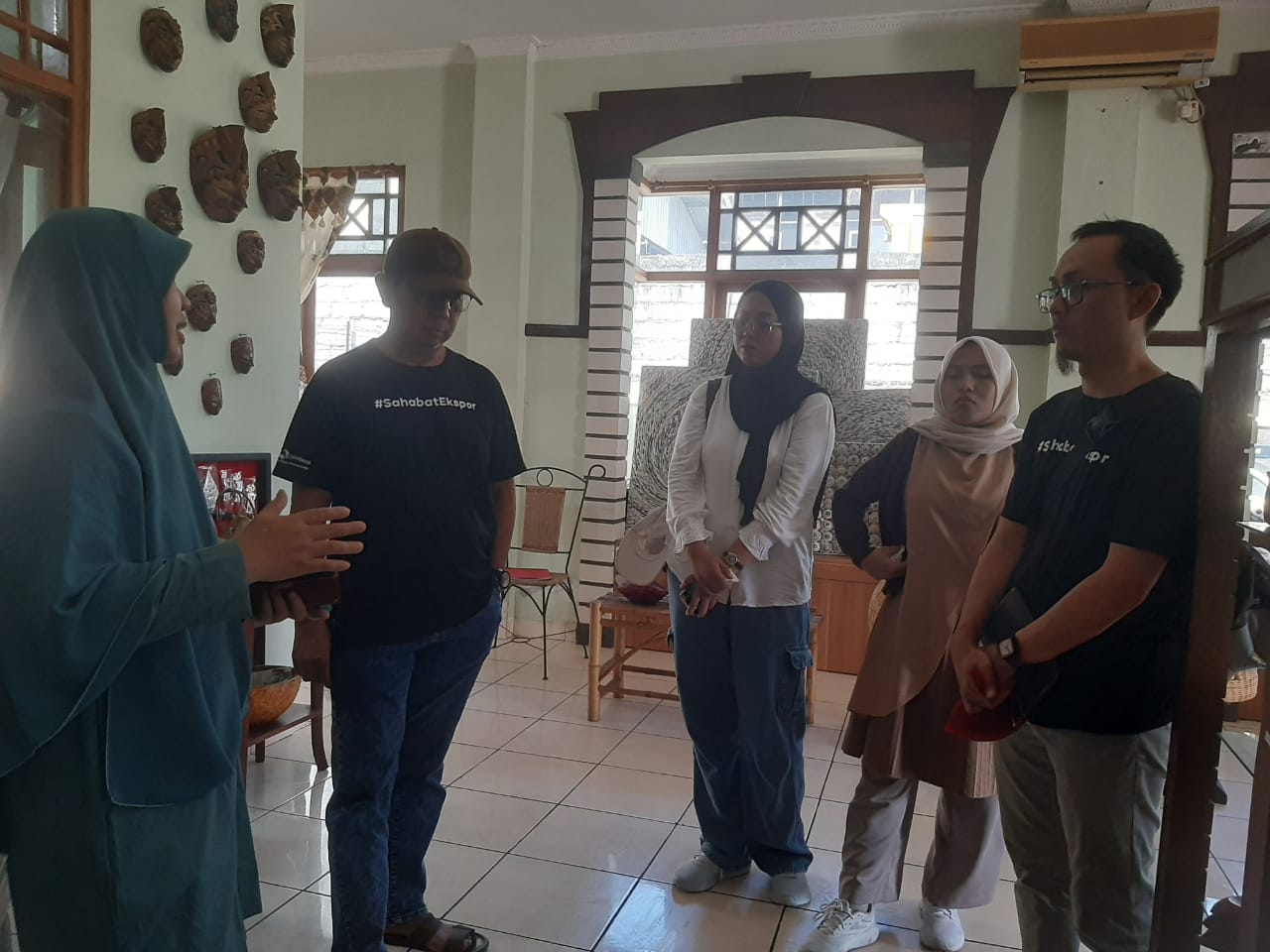 Apikri Explores Digital Marketing Partnership with Ministry of Cooperatives Partners