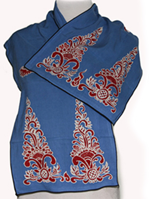 fish-and-flora-on-scarf